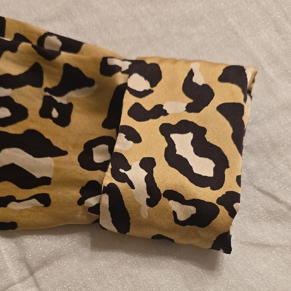 Lafayette 148 New York Black and Cream Long Sleeve Button Down Shirt - Picture 8 of 14